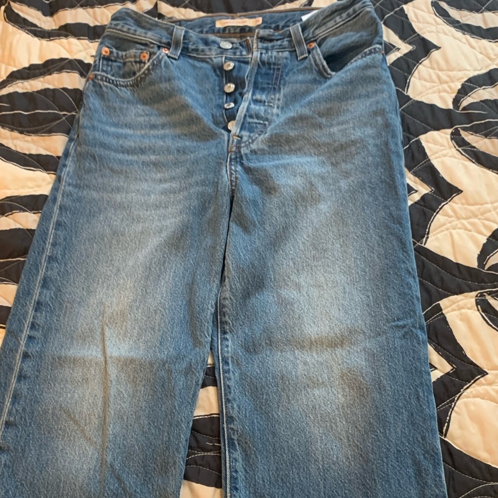 Levi’s Ribcage Straight size 26